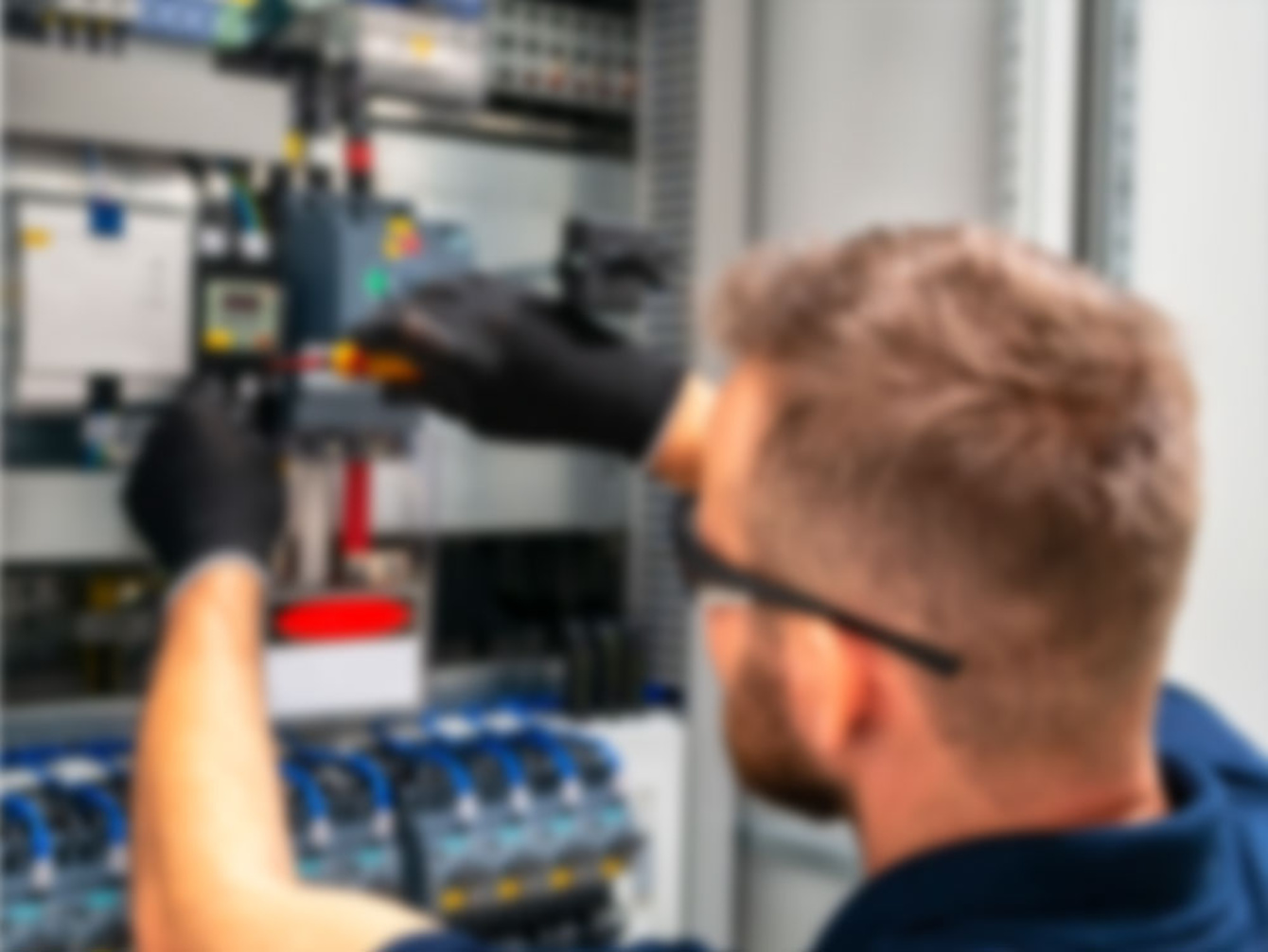 Nieder­spannungs­anlagen bei Hauser Elektrotechnik in Rodgau