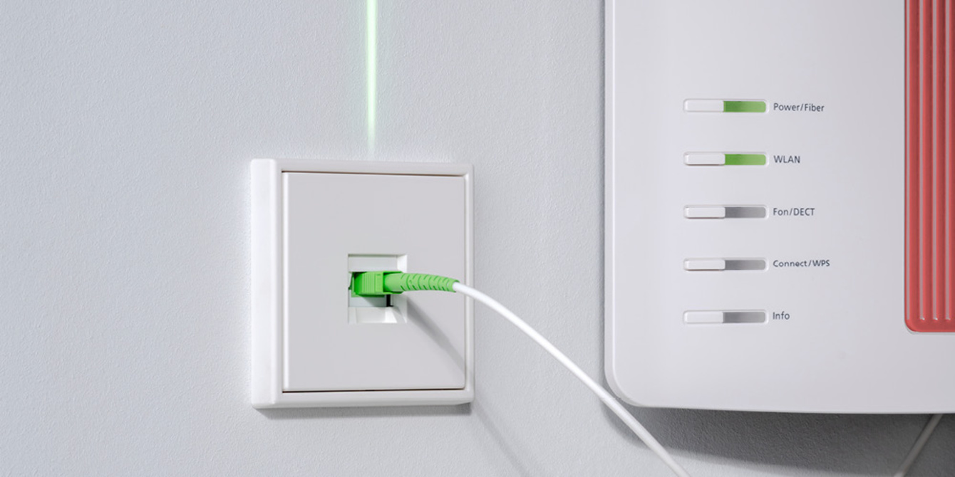 Die neuen Glasfaser-Anschlussdosen bei Hauser Elektrotechnik in Rodgau